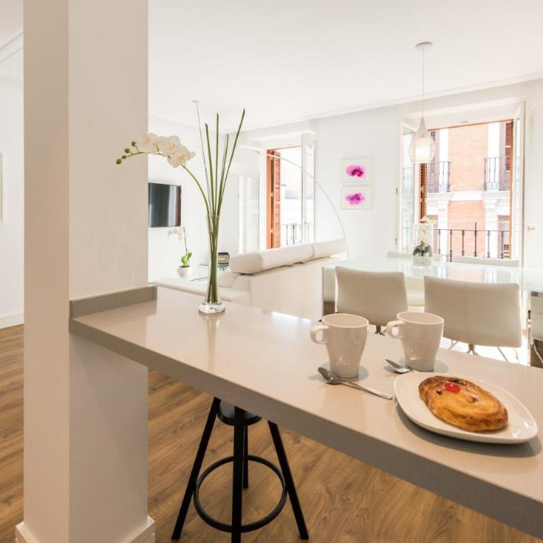 Atocha Boutique - Barrio de las Letras - Apartamento Superior - 56