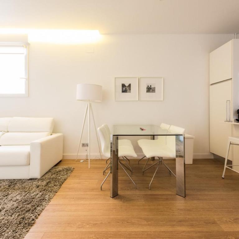 Opera Suites - Superior Apartment - 22