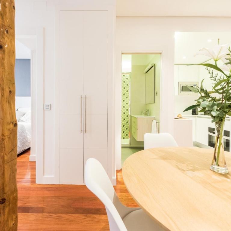 Malasaña Suite - Appartamento con Balcone - 19