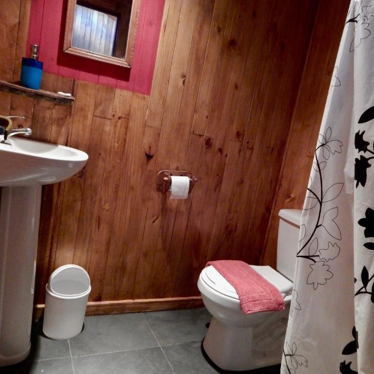 Parador Darwin Cucao - Double Room with Private Bathroom - 6