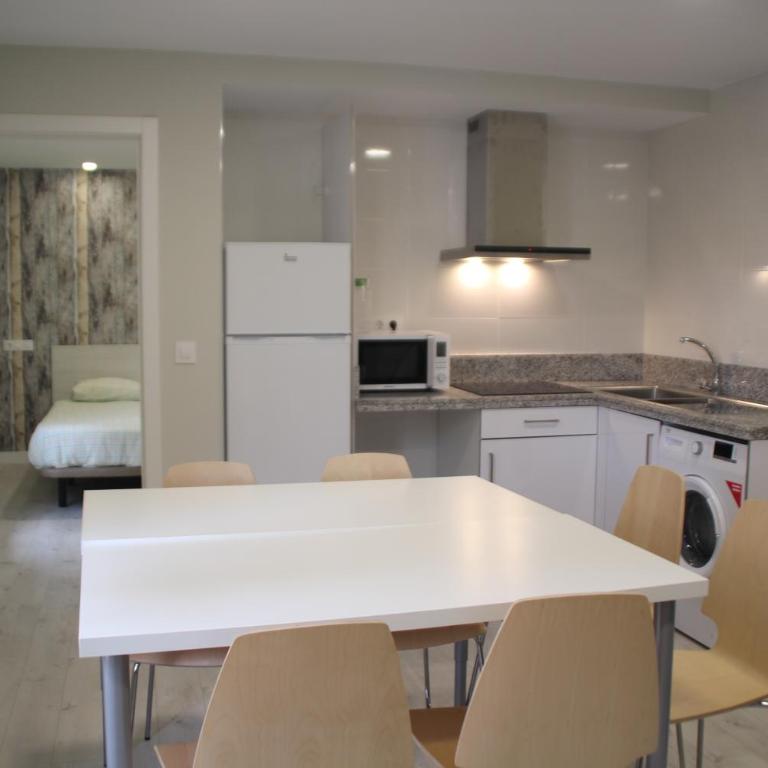 Apartamentos Logroño Centro - Apartamento de 3 dormitorios con 2 baños - 2