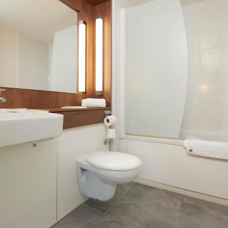 Campanile Nantes Centre - Chambre Double Standard - 9