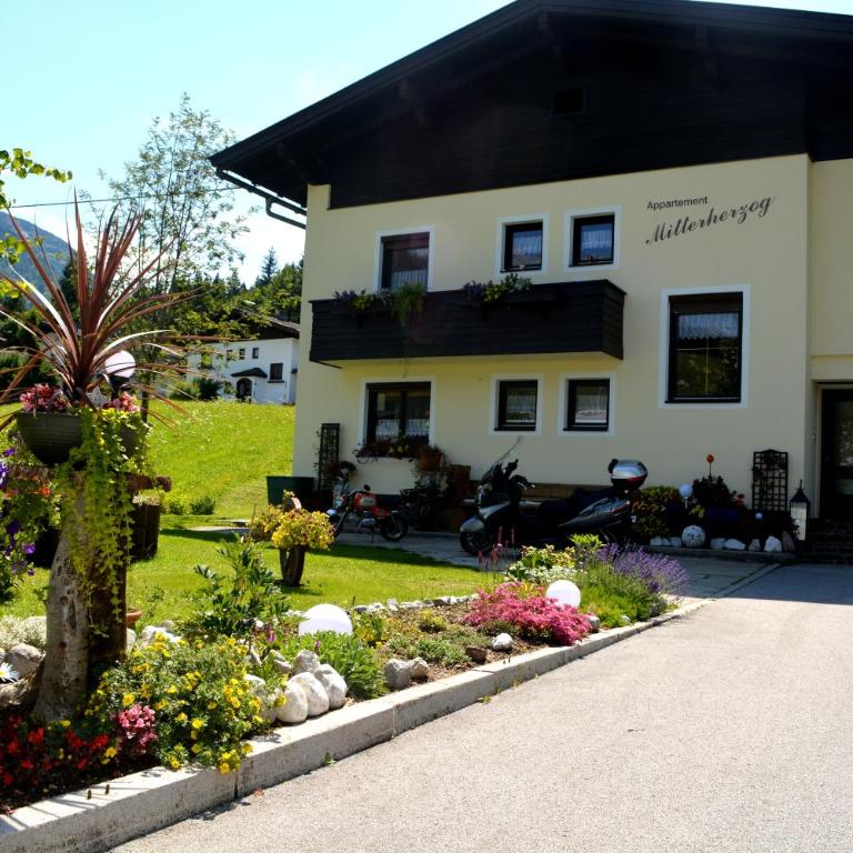 Ferienwohnung Mitterherzog - Apartment mit 2 Schlafzimmern und Bergblick - 18