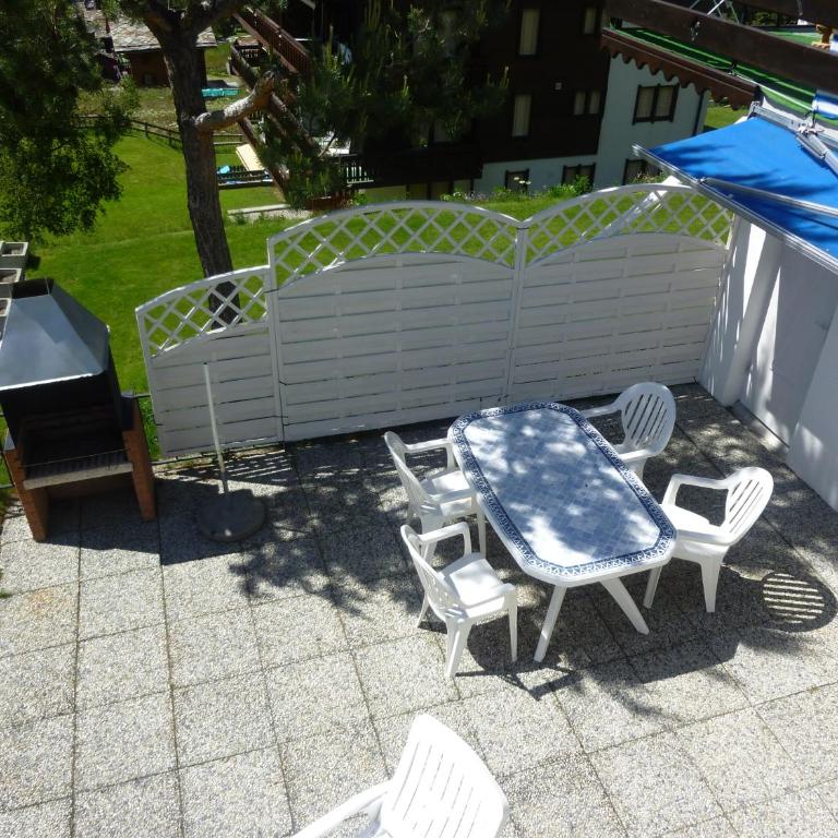 Ferienwohnung Edelweiss - Apartment mit 2 Schlafzimmern und Terrasse - 24