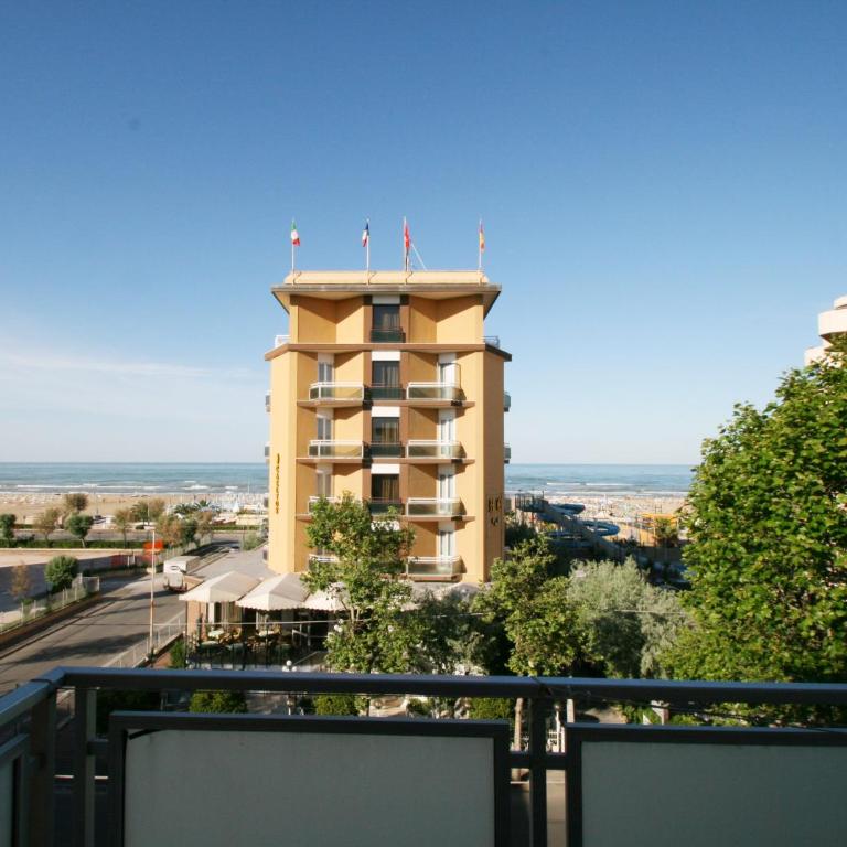 Hotel Sole Mio - Camera Standard Matrimoniale/Doppia con Letti Singoli con Vista Mare - 14