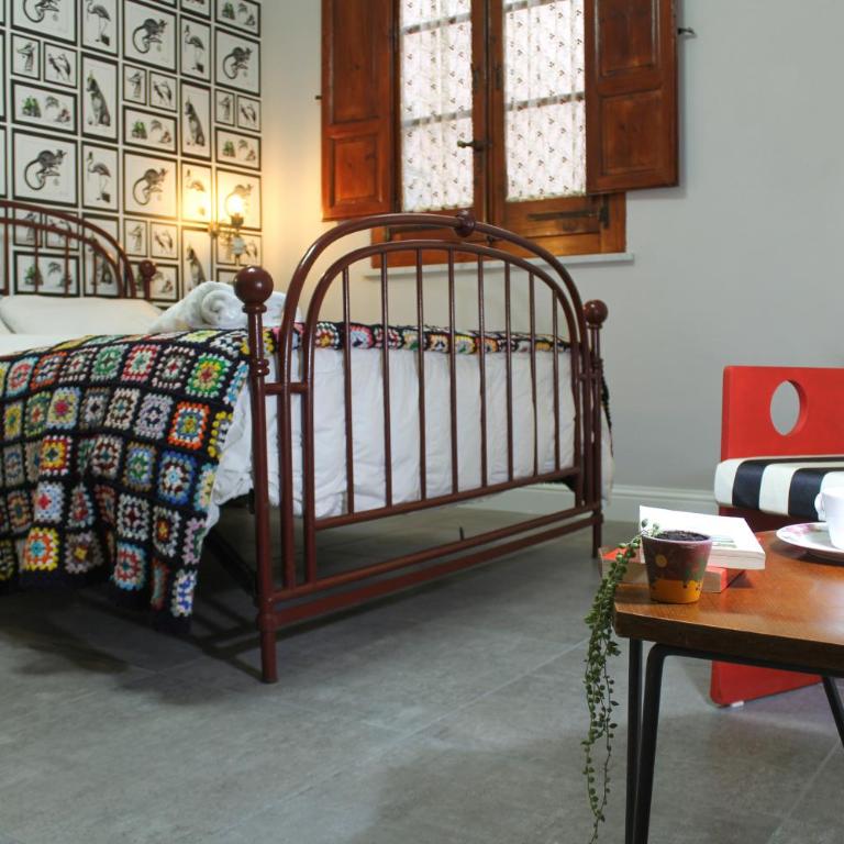 Jacaranda - Double Room - 9