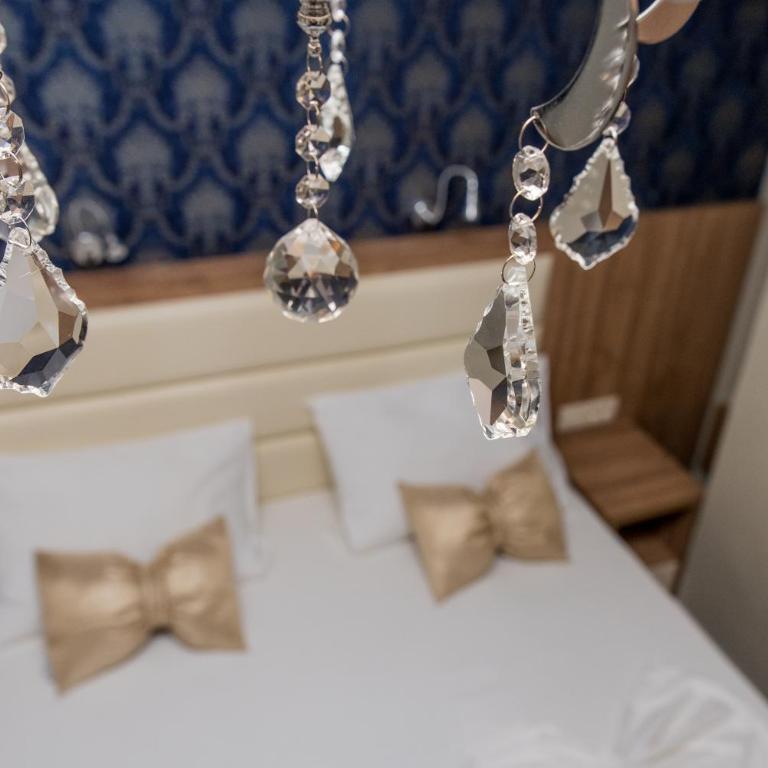 Hotel Crnogorska Kuća - Deluxe Double or Twin Room - 7
