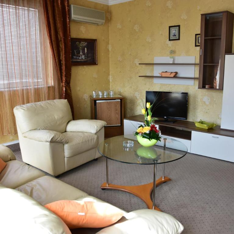 Garni Hotel Lav - Suite - 4