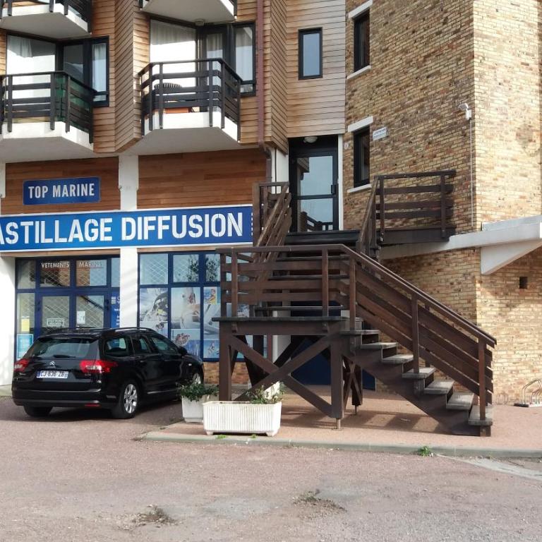 Un petit nid en face de la mer à Deauville - Monolocale con Vista Mare - 15