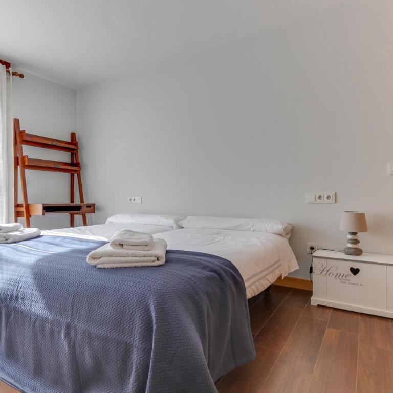 Apartamentos Suites&Homes - Apartamento con vistas al jardín - Calle Gibraltar 18 - 2