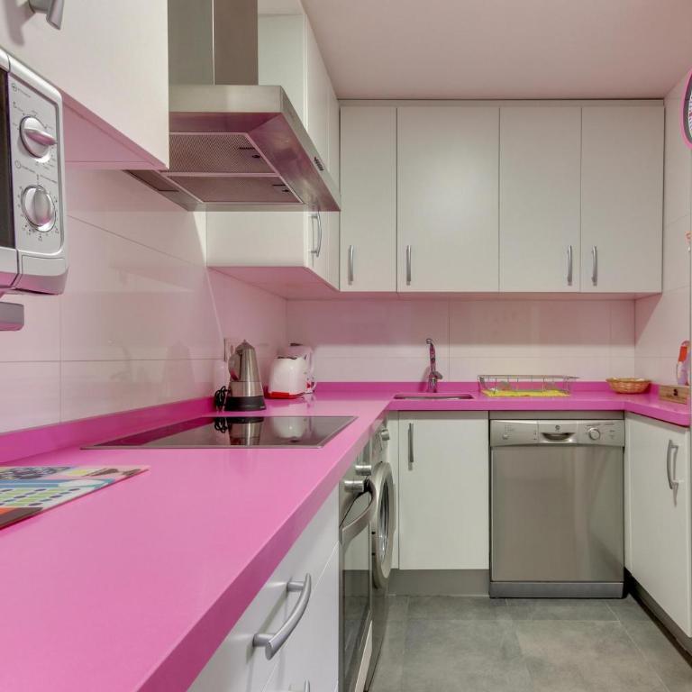 Apartamentos Suites&Homes - Apartamento con vistas al jardín - Calle Gibraltar 18 - 22