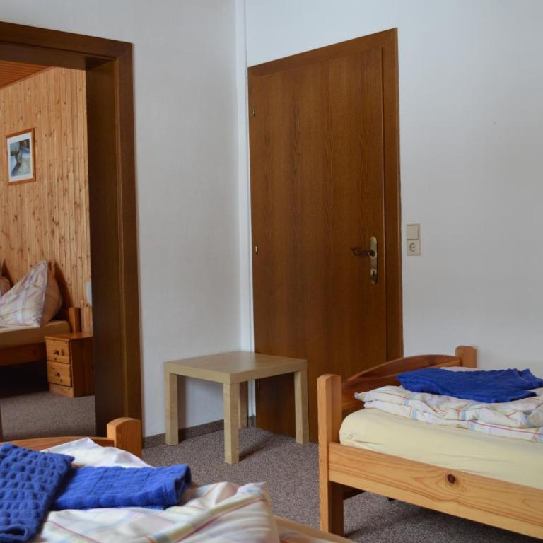 Chalet Kammleitn - Family Room with Balcony - 2