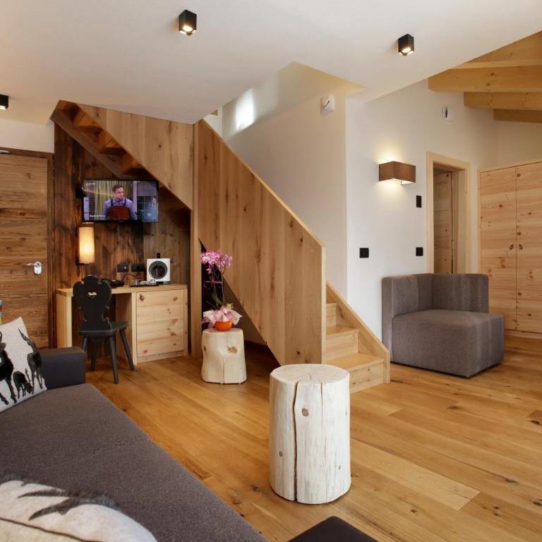 Hotel Ravelli Luxury Spa - Suite mit Kingsize-Bett mit Whirlpool - 4