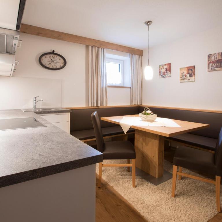 Apart Madeleine Superior inklusive Summercard - Comfort Apartment mit 2 Schlafzimmern – Souterrain - 2