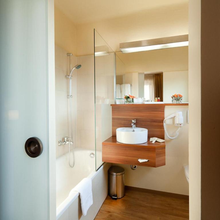 Hotel Astoria - Doppelzimmer - 5