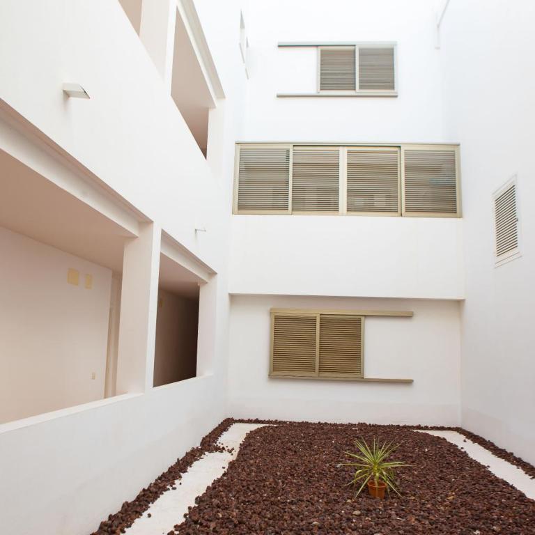 2 Bedrooms Apartment In Magnolia Golf Resort, La Caleta - Apartamento con vistas al mar - 71