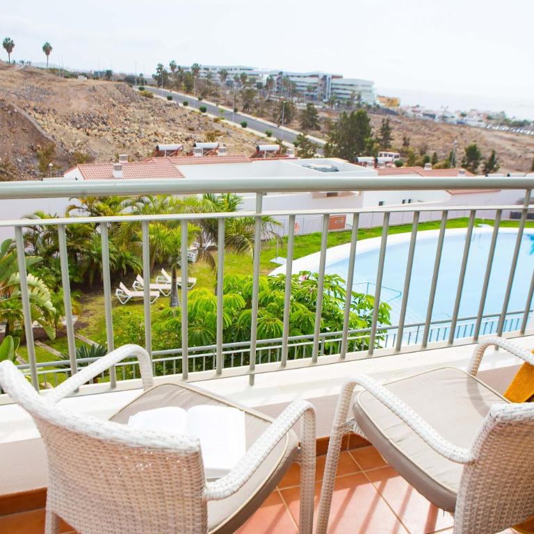 2 Bedrooms Apartment In Magnolia Golf Resort, La Caleta - Apartamento con vistas al mar - 76