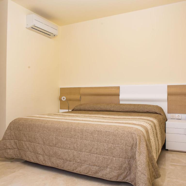 2 Bedrooms Apartment In Magnolia Golf Resort, La Caleta - Apartamento con vistas al mar - 43