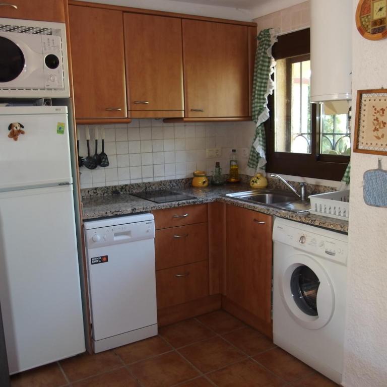 Casa Atenes - Two-Bedroom House - 10