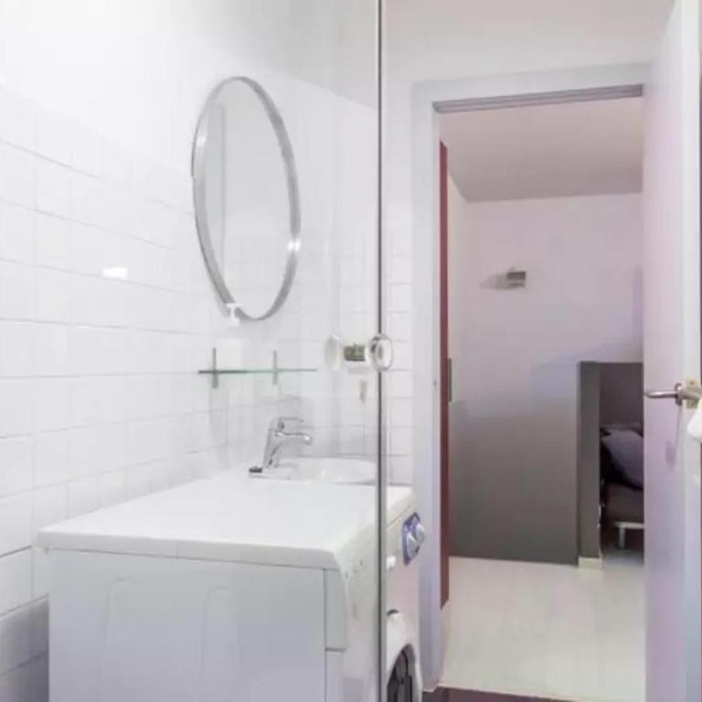 Old City Beach House - Four-Bedroom Apartment - 21