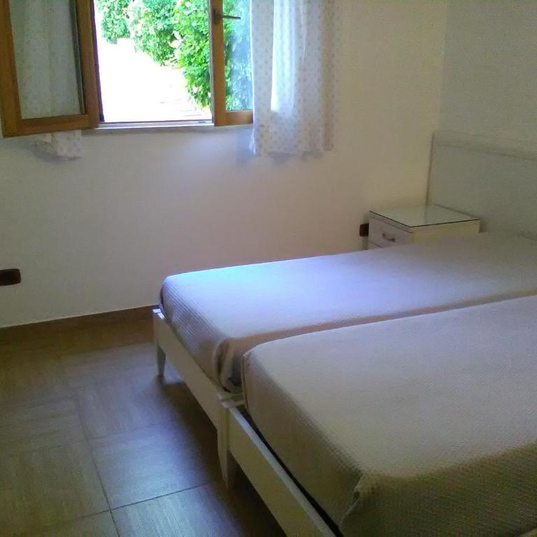Villa Eva B - Villa - Beach Front - 8