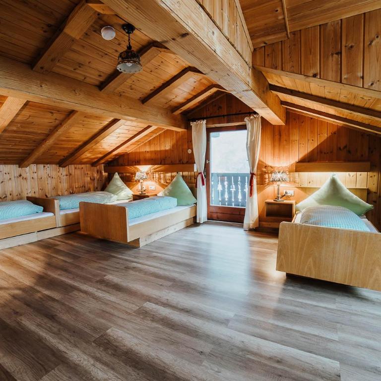 Berggasthof Hochpröller - Familienzimmer mit Balkon - 3