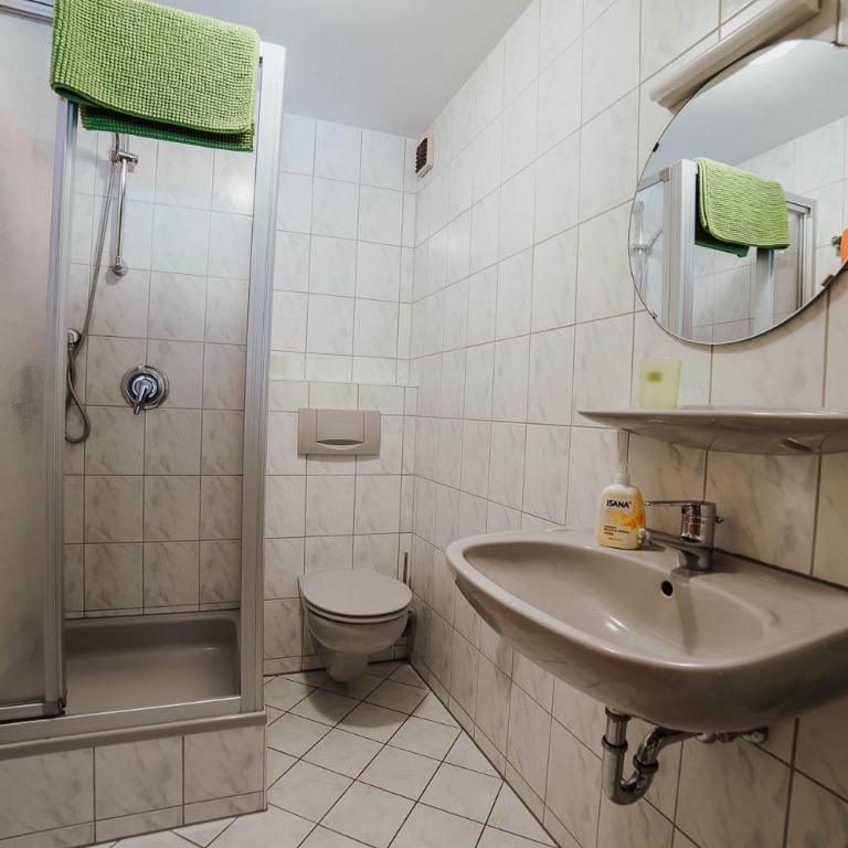 Berggasthof Hochpröller - Doppelzimmer mit Bergblick - 3
