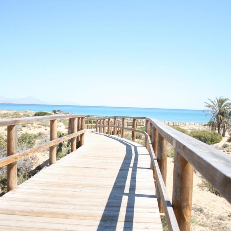 Nova Beach Paradise Apartment - Apartment with Sea View - 6