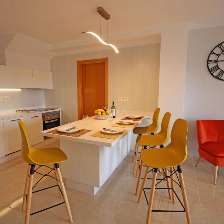 LA PERLA by RENTMEDANO superb luxury duplex, private roof terrace, ocean view, pool, WiFi and parking - Apartamento con vistas al mar - 5
