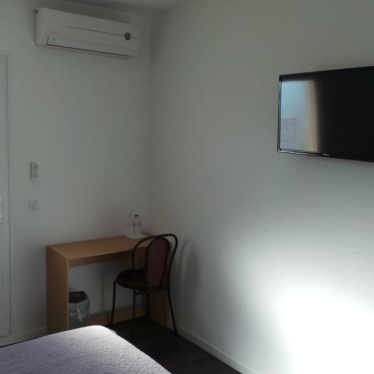 Hôtel de la Poste Piscine - Chambre Double - Rez-de-Chaussée - 4