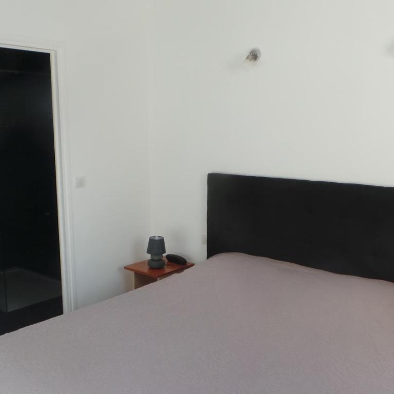 Hôtel de la Poste Piscine - Chambre Double - Rez-de-Chaussée - 3