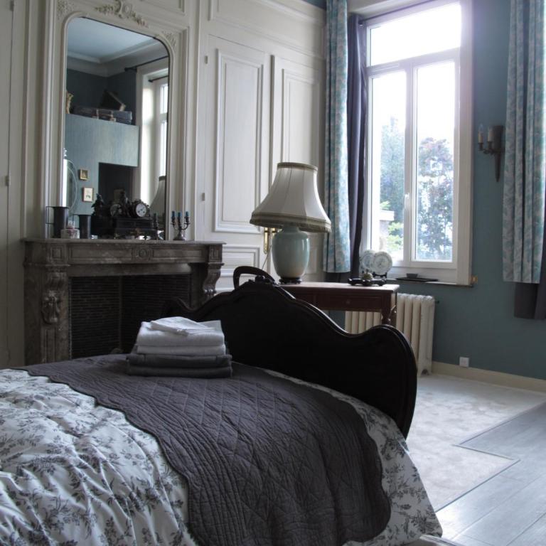 La Bourgogne en Ville - Chambre Double avec Salle de Bains Privative - 2