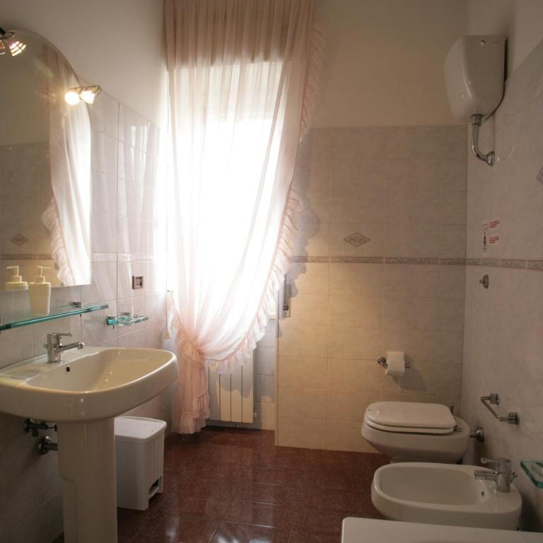 Casa Carmen - Appartamento Standard con 2 Camere da Letto - 64