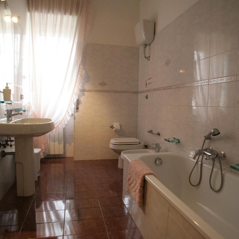 Casa Carmen - Appartamento Standard con 2 Camere da Letto - 62