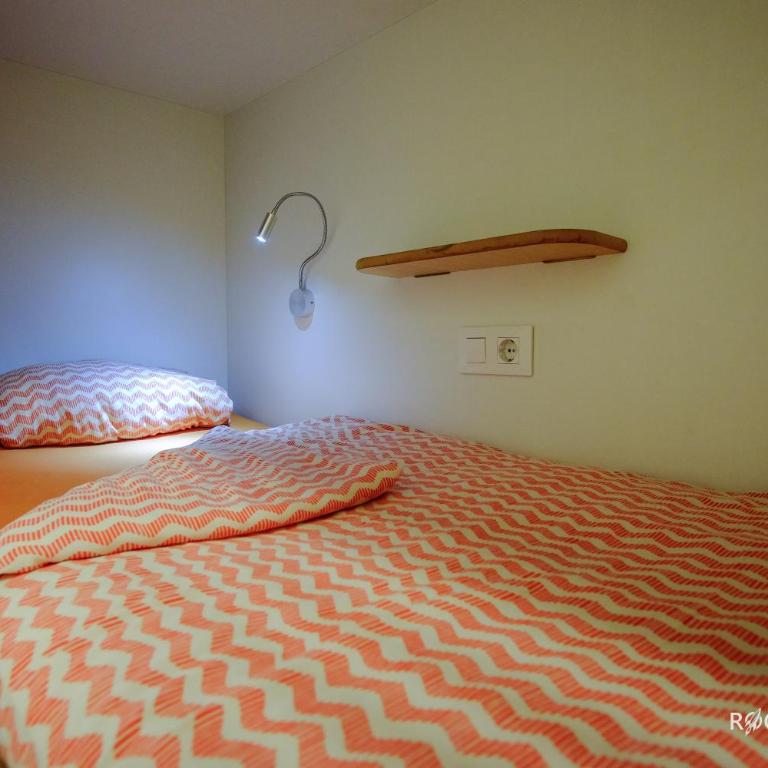 Rocket Hostels Gracia - Bed in 6-Bed Mixed Dormitory Room - 4