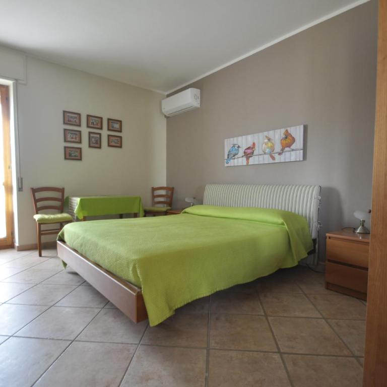 Al 32 y 3 - Camera Matrimoniale Deluxe con Doccia - 1
