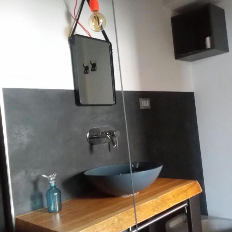Zucchero sui Baffi- Food Lovers B&B - Camera Matrimoniale/Doppia con Letti Singoli con Bagno Privato - 5