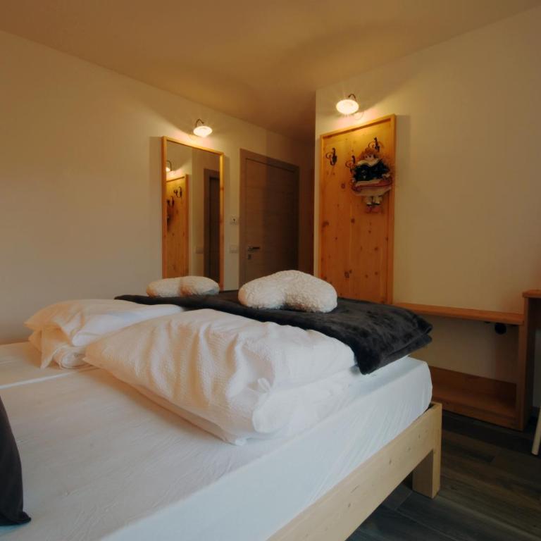 Bike Bed&Breakfast Mille Pini - Habitación Doble Deluxe con balcón - 8