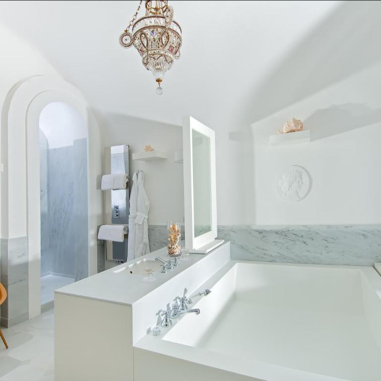 Bellevue Syrene - Suite Queen con Vasca Idromassaggio - 2