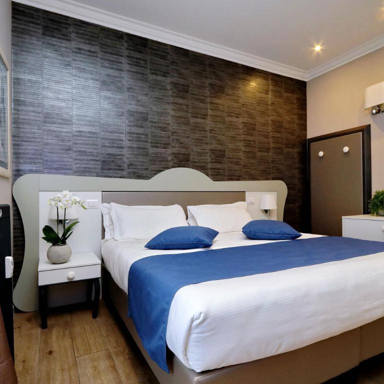 Vico Rooms and Terrace - Standard Double Room - 4
