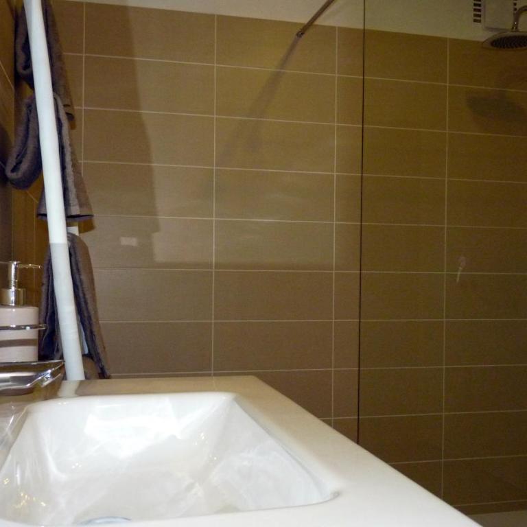 Centre Ville Saint-Martin - Apartment - 17