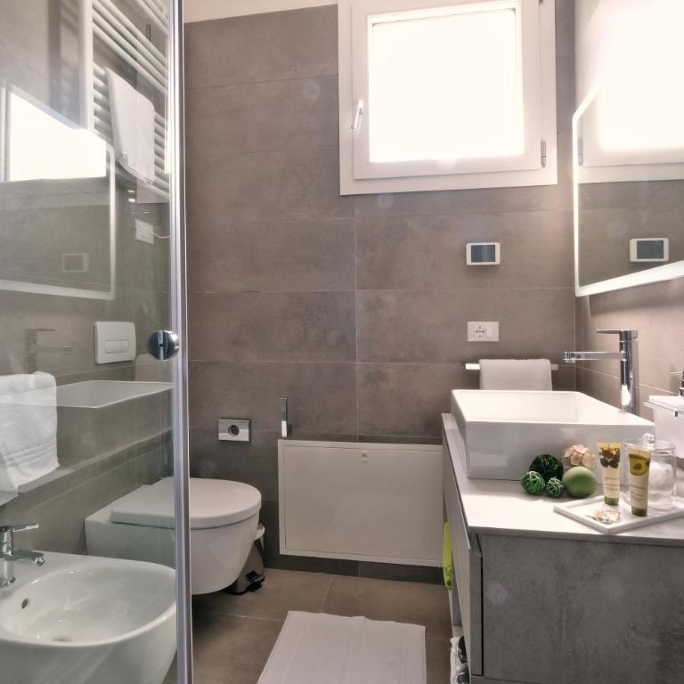 Relais Villa Clodia - Suite Deluxe con Vasca Idromassaggio - 2