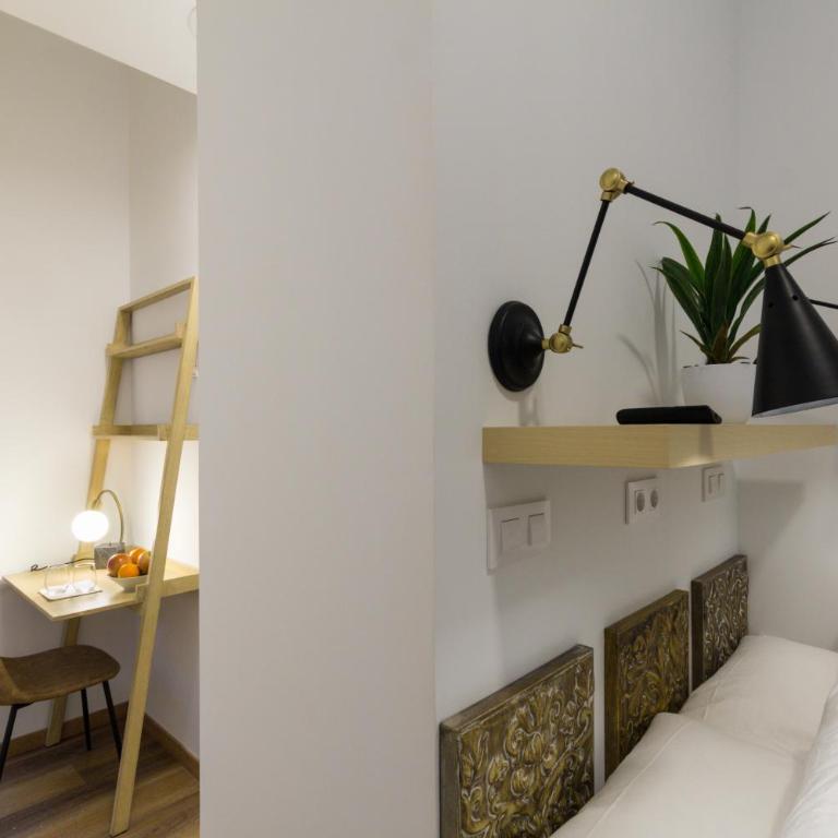 The Bridge Huertas - Hostal - Double Room - 14