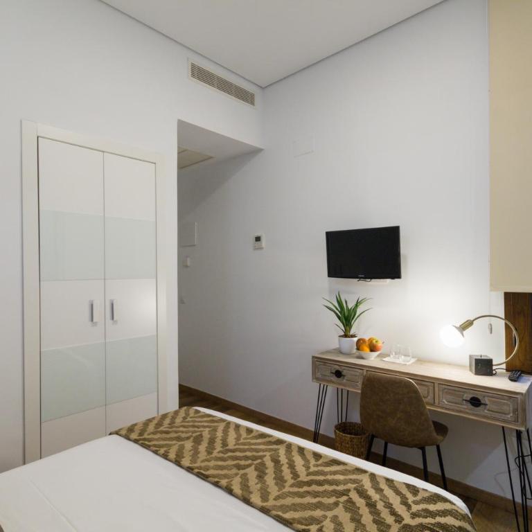 The Bridge Huertas - Hostal - Double Room - 24