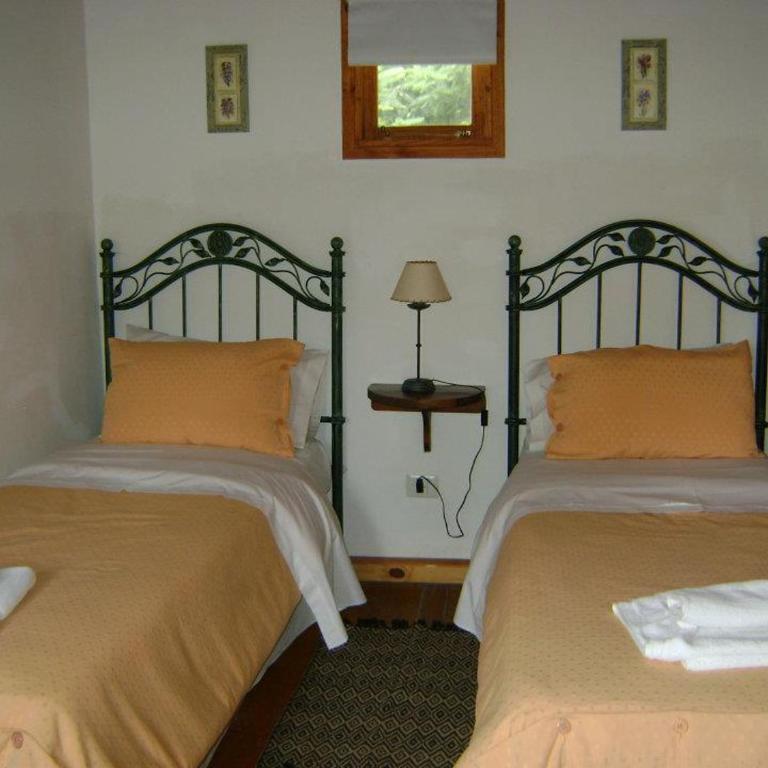 La Torre de la Cascada - Three-Bedroom Bungalow - 1