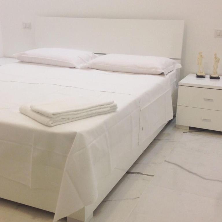 B&B Palombini - Camera Matrimoniale con Bagno Privato - 1