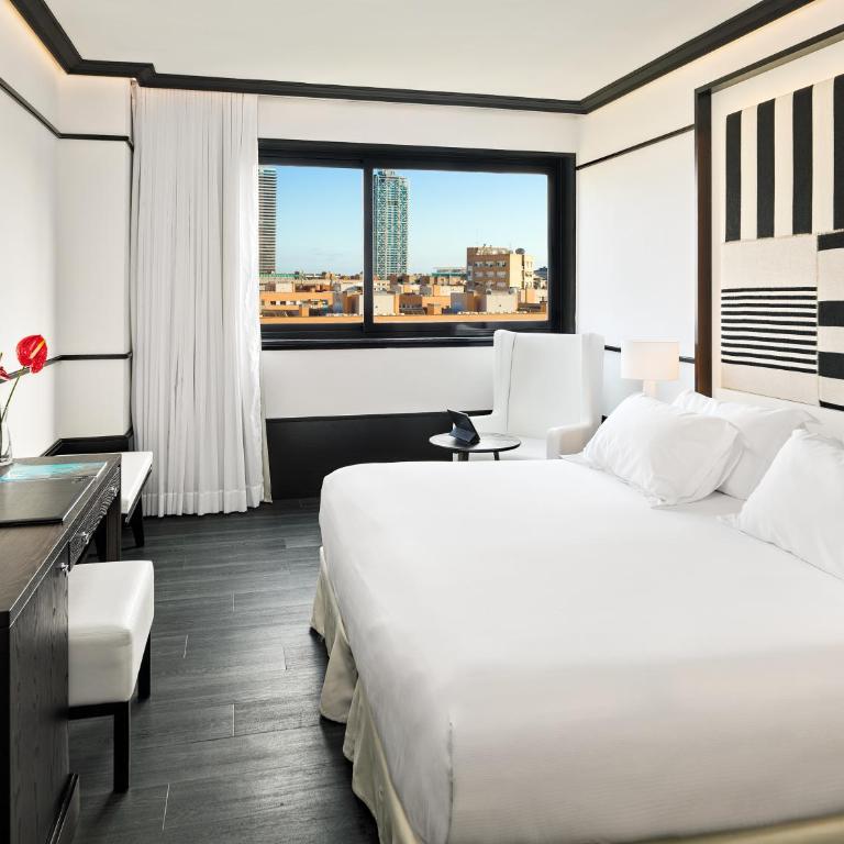 H10 Marina Barcelona - Double or Twin Room - 3