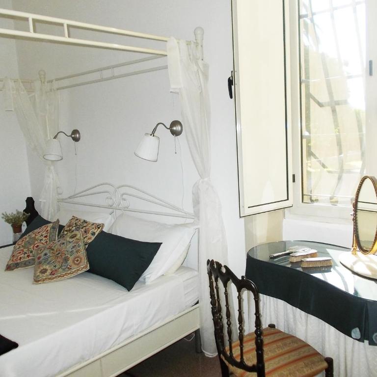 B&B Villa I 2 Leoni - Camera Quadrupla Classic - 7