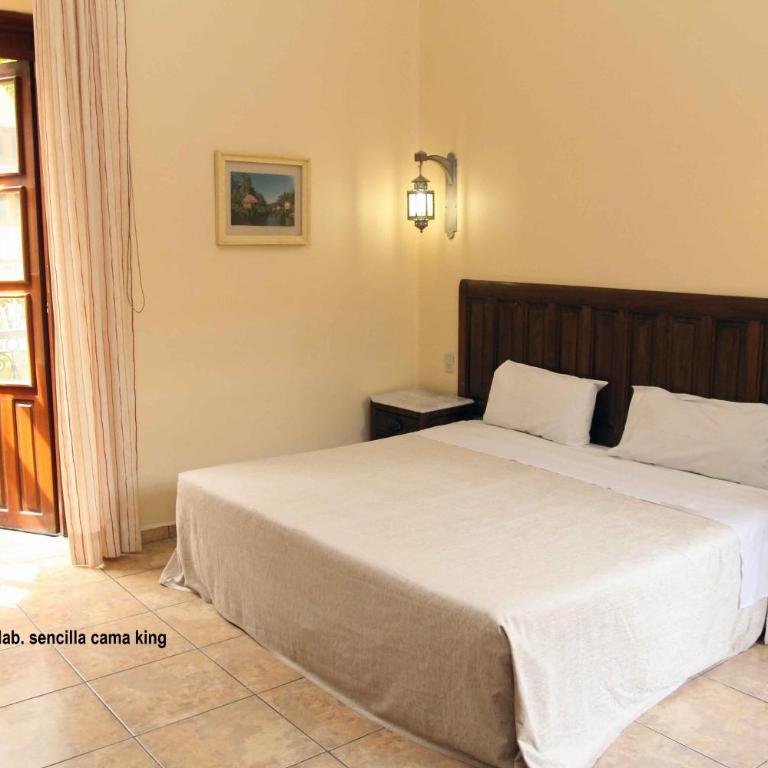 Hotel San Francisco Plaza - Habitación Estándar - Cama extragrande - 1