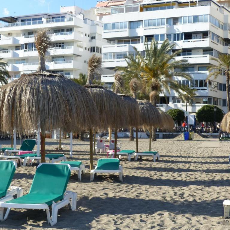 Marbella First Line Beach - Apartamento de 2 dormitorios con vistas al mar - 32